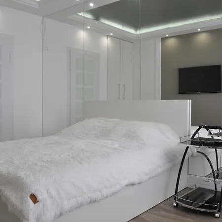 Fireplace On Puliuia 40 * Львів