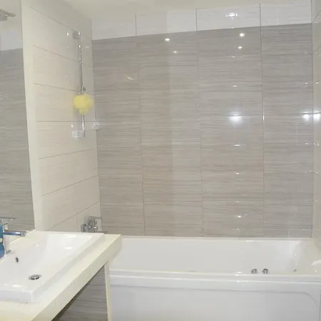 Fireplace On Puliuia 40 Апартаменти Львів